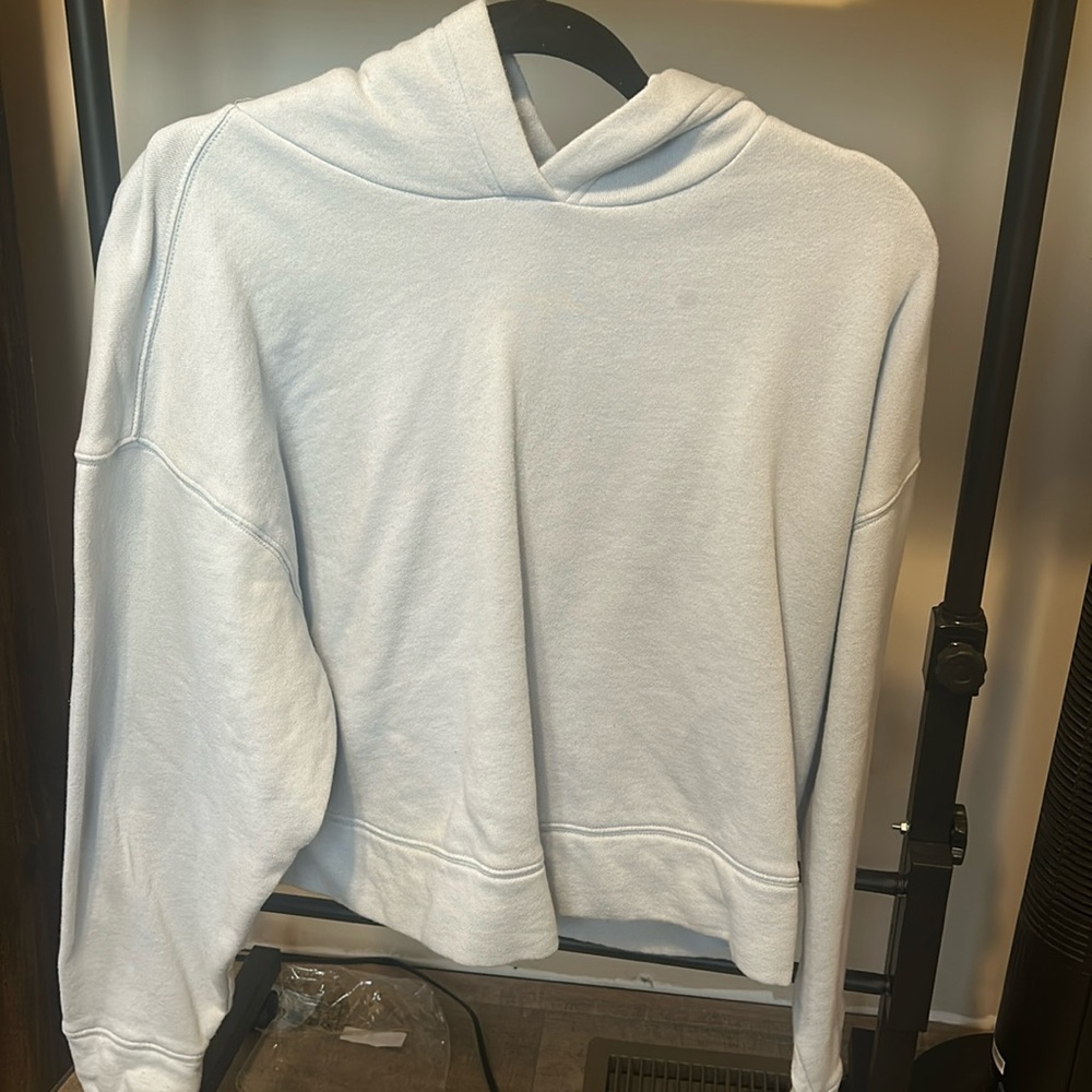 Old Navy Cropped Hoodie